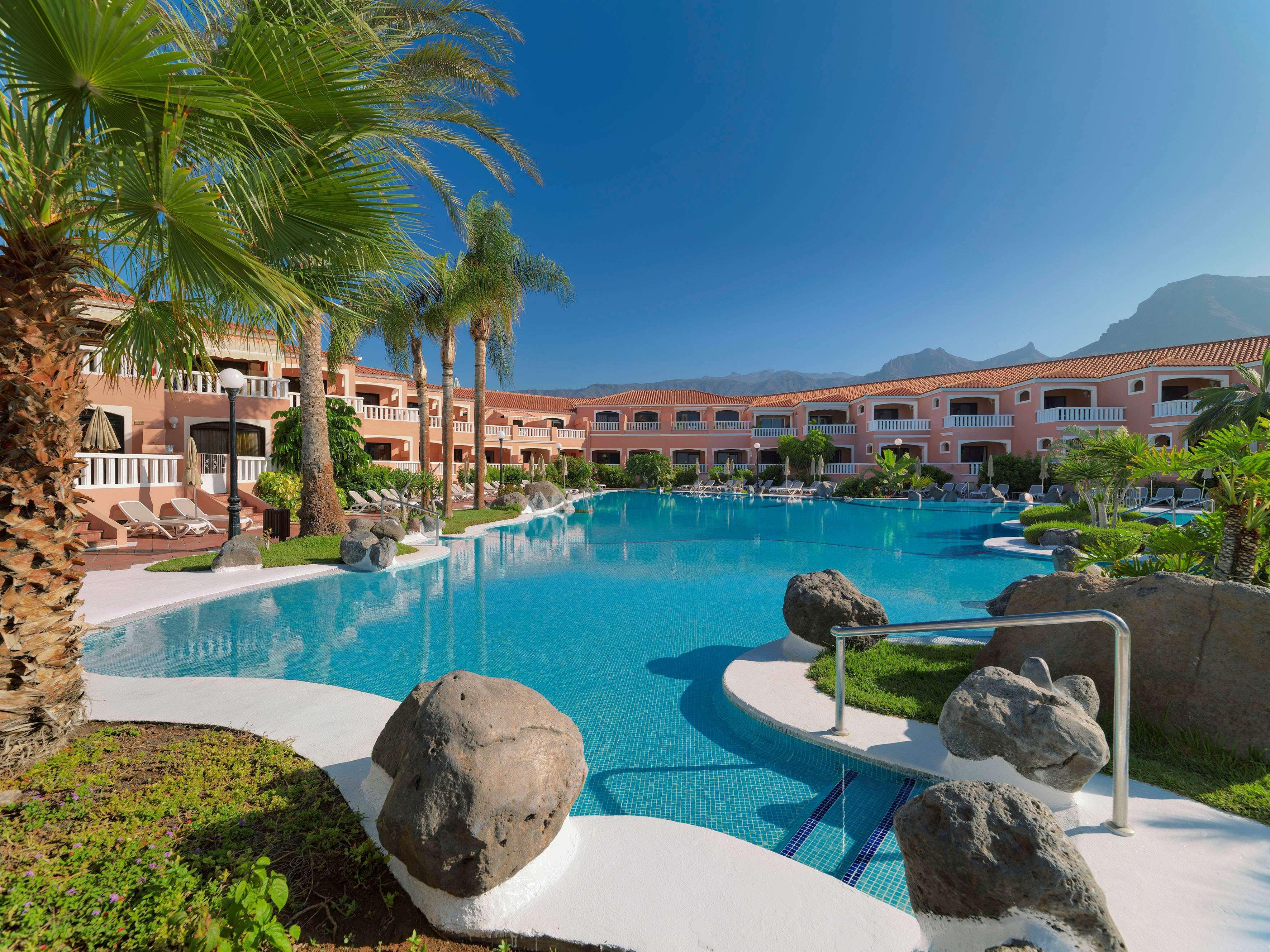 Sol Sun Beach Apartamentos Costa Adeje  Bagian luar foto