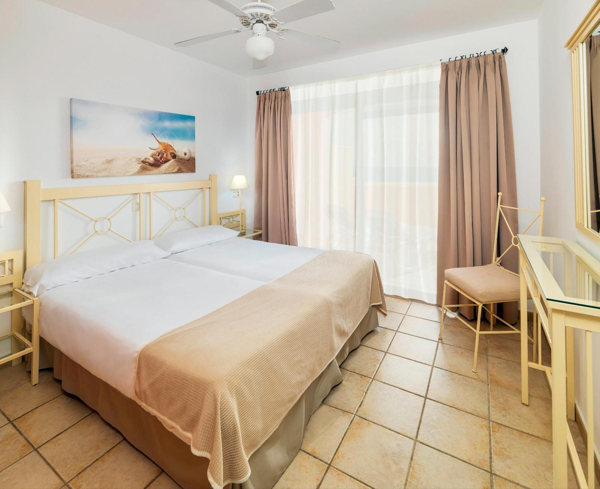 Sol Sun Beach Apartamentos Costa Adeje  Ruang foto