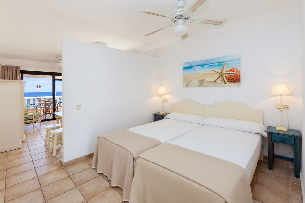 Sol Sun Beach Apartamentos Costa Adeje  Bagian luar foto