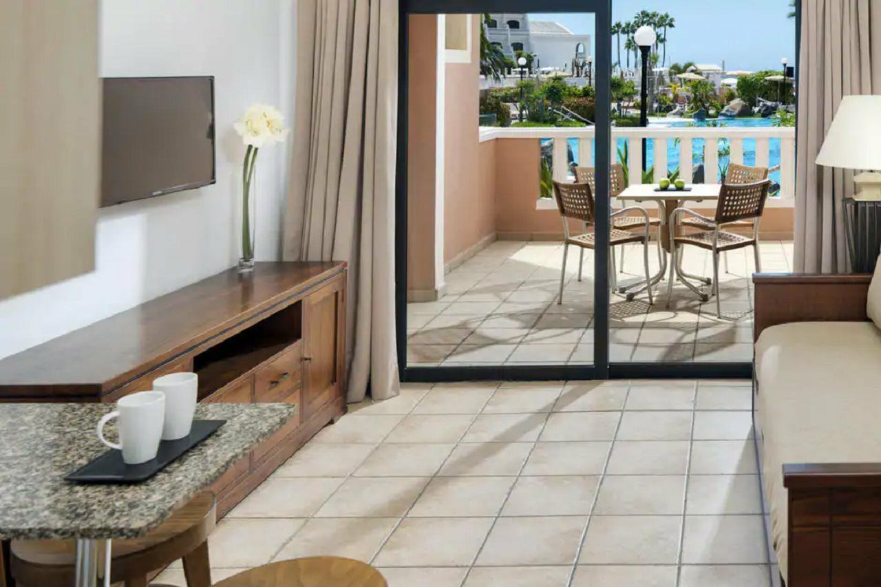Sol Sun Beach Apartamentos Costa Adeje  Bagian luar foto
