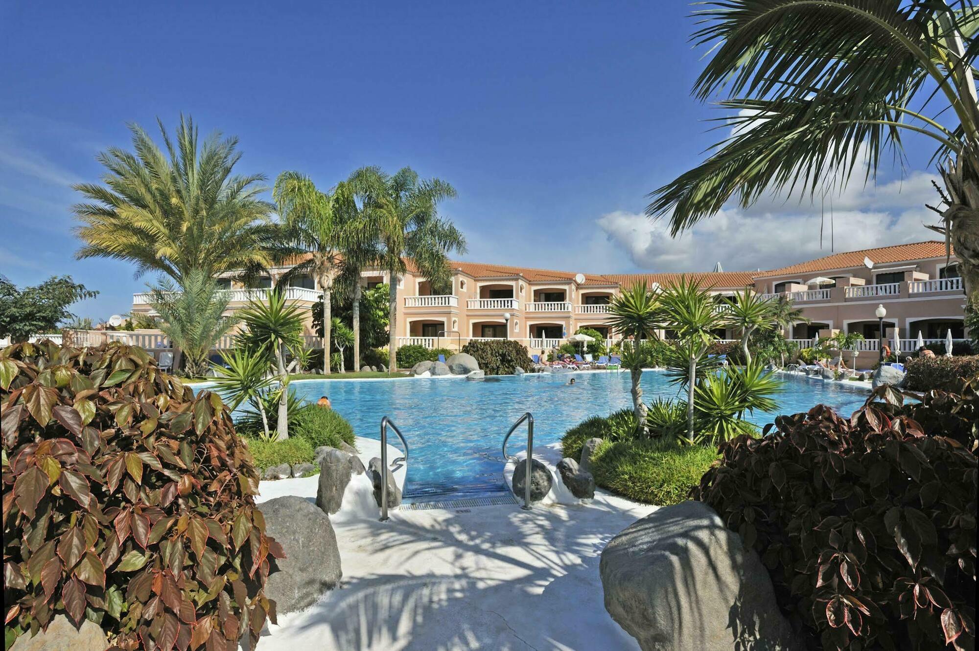 Sol Sun Beach Apartamentos Costa Adeje  Bagian luar foto