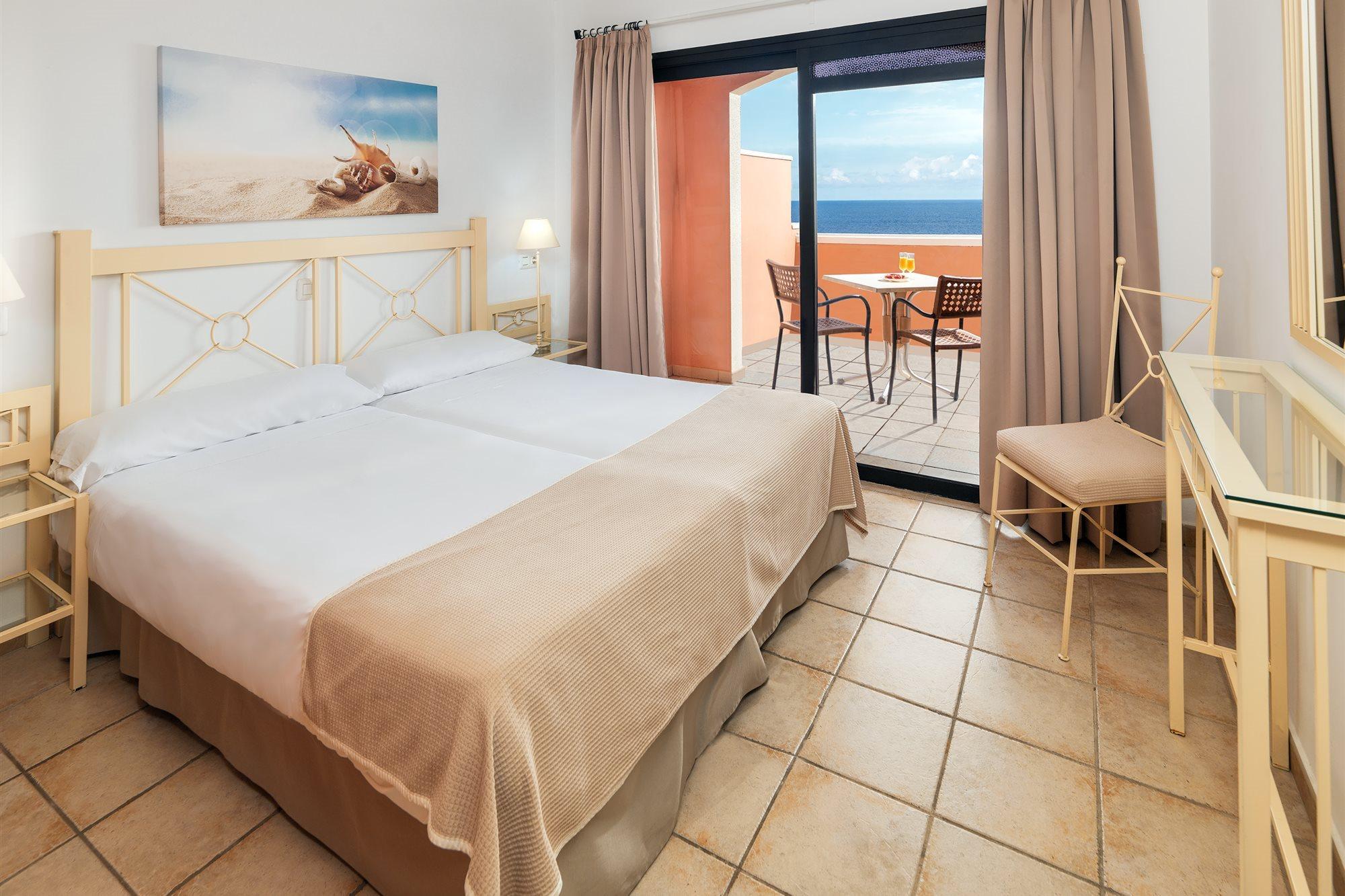 Sol Sun Beach Apartamentos Costa Adeje  Bagian luar foto